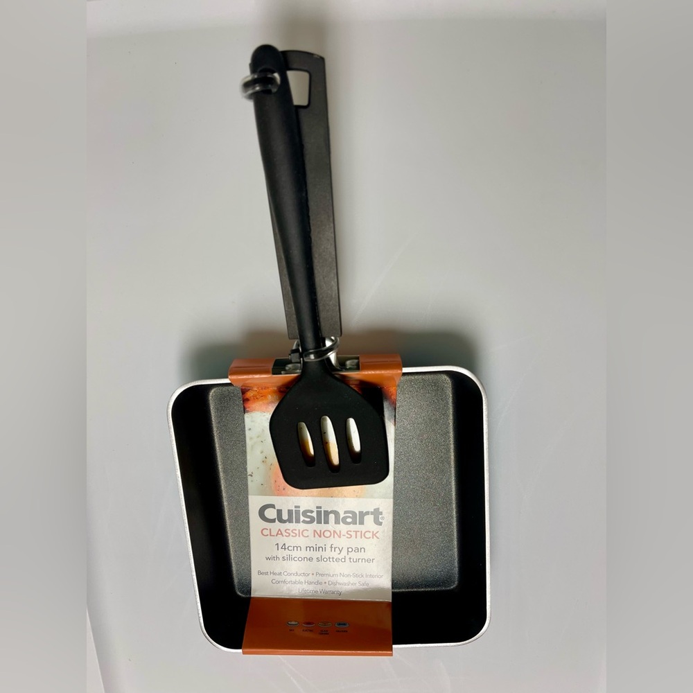 Cuisinart Black Non-Stick Fry Pan with Silicone Turner blue Christmas gift 🎁 new
